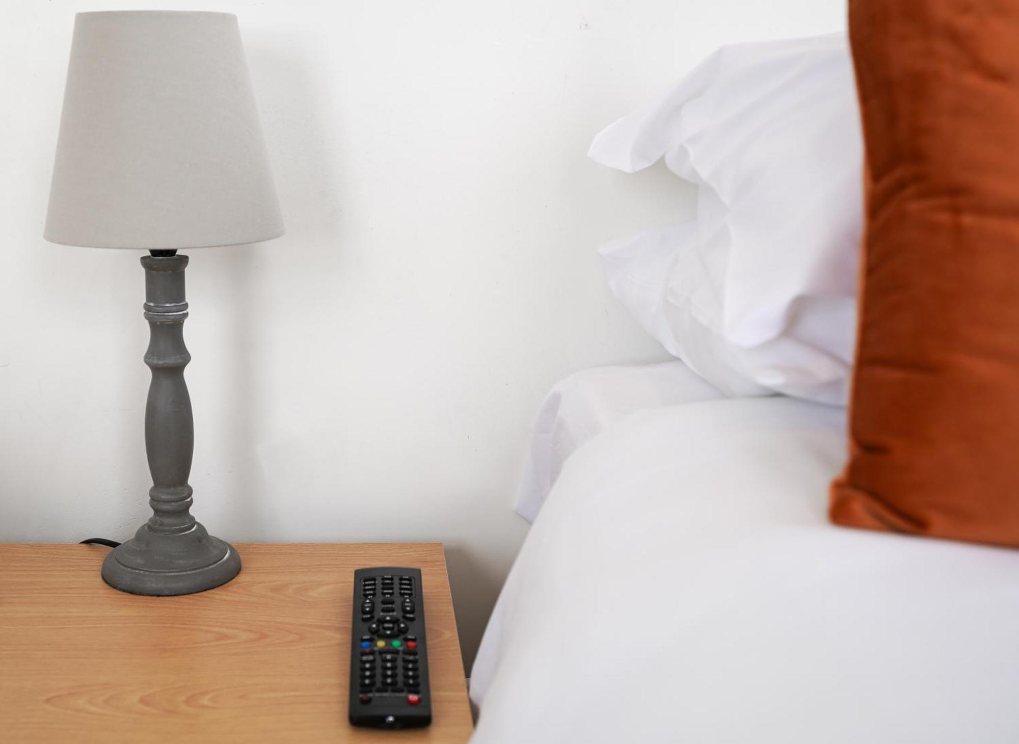 Homesly Guest Rooms, Comfortable En-Suite Guest Rooms With Free Parking And Self Check-In Berwick Upon Tweed Bagian luar foto