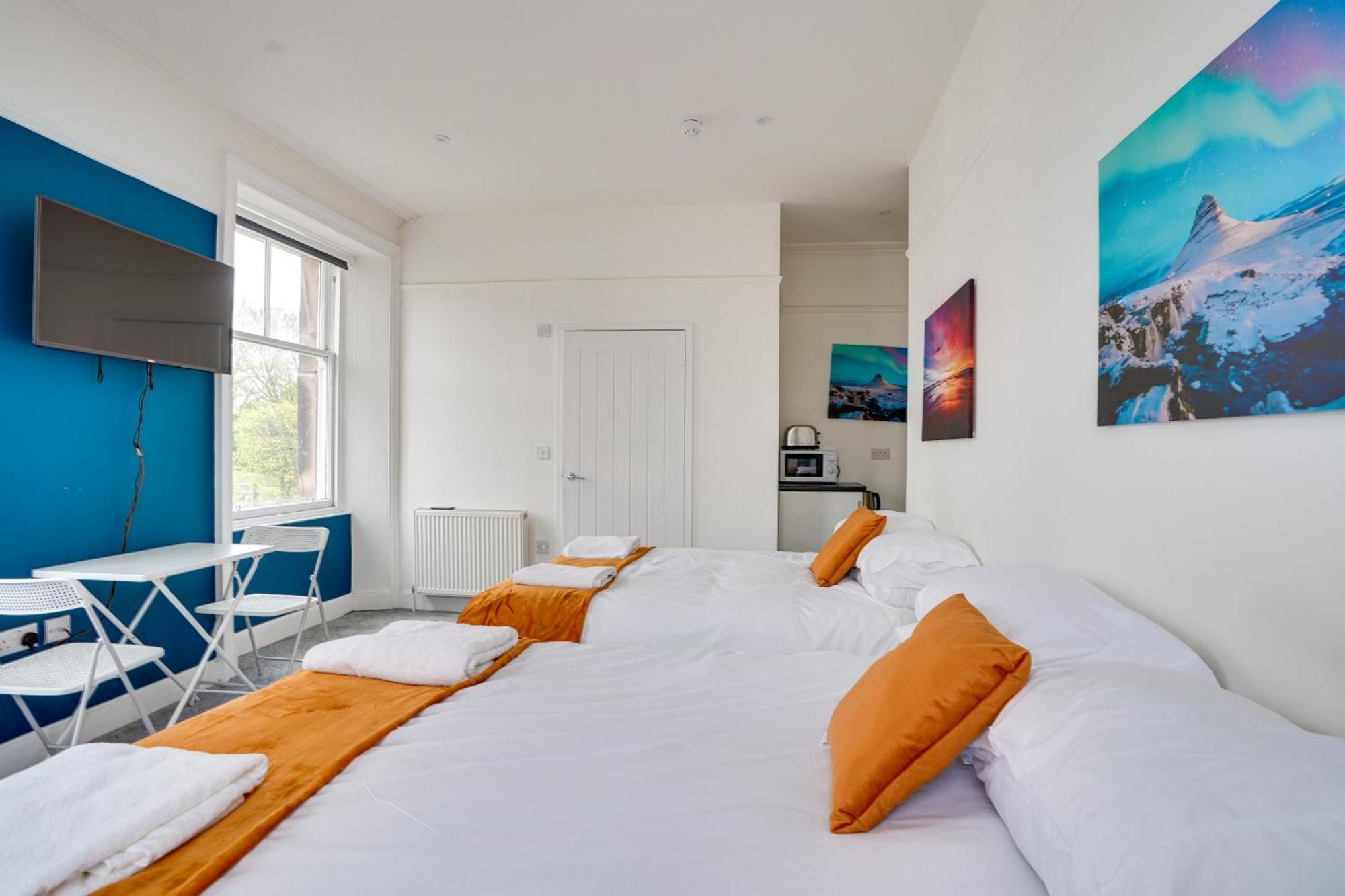 Homesly Guest Rooms, Comfortable En-Suite Guest Rooms With Free Parking And Self Check-In Berwick Upon Tweed Bagian luar foto