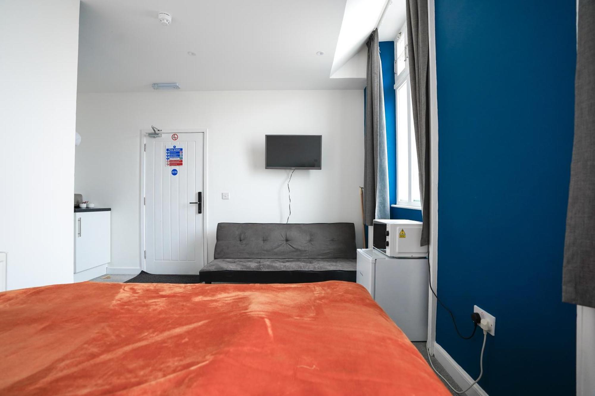 Homesly Guest Rooms, Comfortable En-Suite Guest Rooms With Free Parking And Self Check-In Berwick Upon Tweed Bagian luar foto
